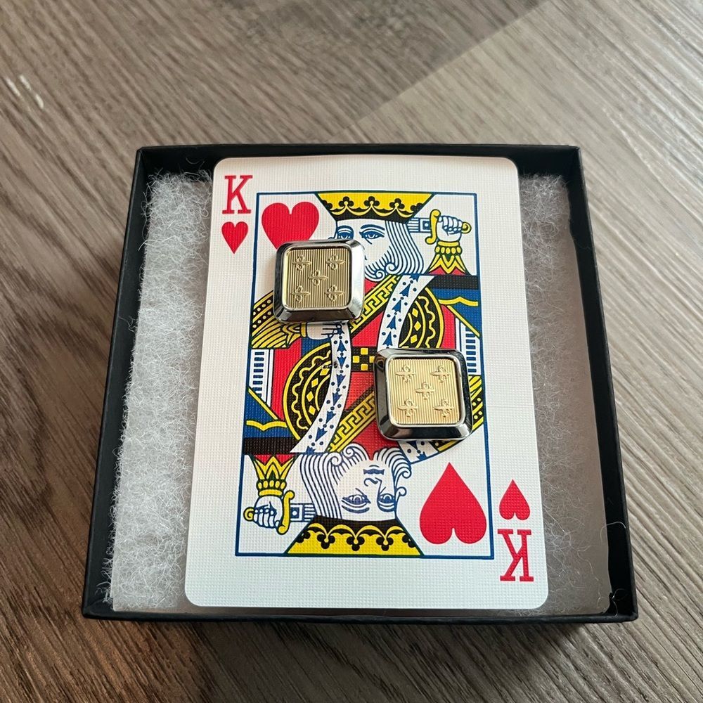 men’s Gift Gold fleur de lis saints vintage Square Cufflinks king of hearts